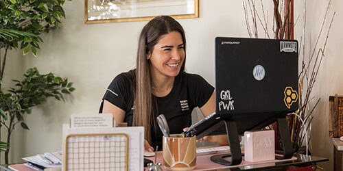 Mandy Marquardt working at her computer